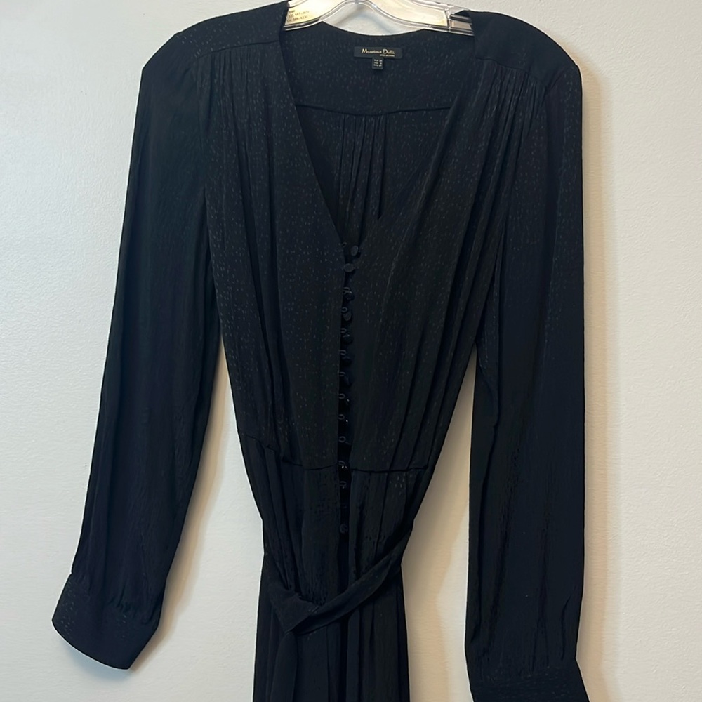 Massimo Dutti Black Long-Sleeve Button-Front V-Neck Dress